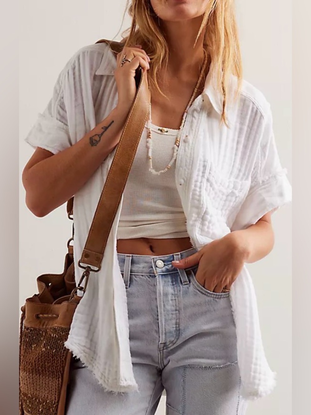 We The Free Heat Waves Top in White Size Medium EUC